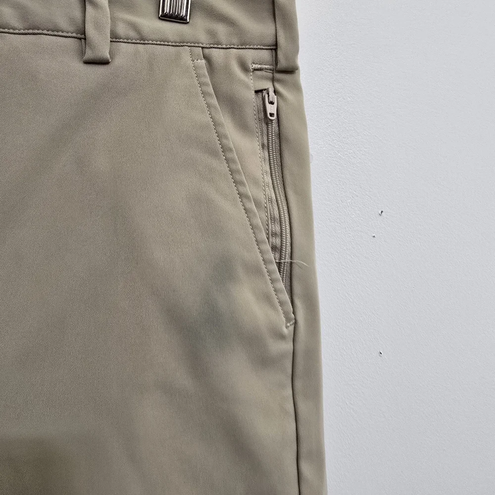 LANDS'‎ END men's size 31 Flat Front 11 Inch Uniform Shorts Zip Pocket  Khaki